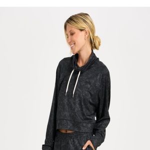 Vuori crop funnel neck top.